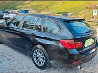Usata BMW 318 116 CV (85 kW) 2014 Nero Station wagon