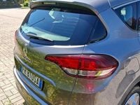 Usata Renault Scénic IV 110 CV (80 kW) 2018 Grigio Monovolume