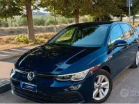Usata VW Golf VII R-line 150 CV (110 kW) 2021 Bluazzurro Utilitaria