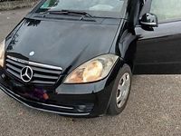 Usata Mercedes A160 95 CV (69 kW) 2010 Nero Utilitaria