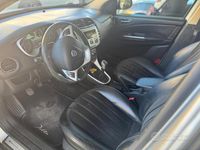 Usata Lancia Delta 120 CV (88 kW) 2012 Grigio Utilitaria