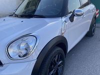 Usata Mini Cooper D 111 CV (81 kW) 2016 Utilitaria