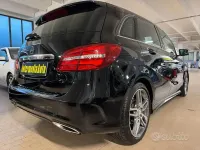 Usata Mercedes B180 Premium 109 CV (80 kW) 2016 Nero Utilitaria
