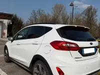 Usata Ford Fiesta Active 86 CV (63 kW) 2018 Bianco Utilitaria