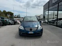 Usata Mercedes A180 Edition 109 CV (80 kW) 2009 Bluazzurro Coupé