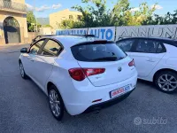 Usata Alfa Romeo Giulietta 120 CV (88 kW) 2017 Bianco Utilitaria