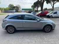 Usata Opel Astra GTC Enjoy 115 CV (84 kW) 2009 Grigio Coupé