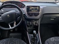 Usata Peugeot 2008 Active 68 CV (50 kW) 2015 Bianco SUV