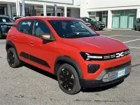 Usata Dacia Spring Extreme 47 kW (65 CV) 2024 Rosso Utilitaria