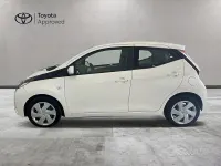 Usata Toyota Aygo X-play 69 CV (50 kW) 2015 Bianco Utilitaria