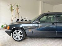 Usata Mercedes 190 126 CV (92 kW) 1991 Nero Berlina