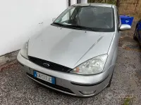 Usata Ford Focus 90 CV (66 kW) 2004 Grigio Berlina