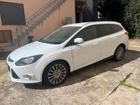 Usata Ford Focus 116 CV (85 kW) 2011 Bianco Station wagon