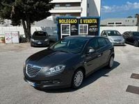 Usata Lancia Delta 121 CV (88 kW) 2010 Marrone Utilitaria