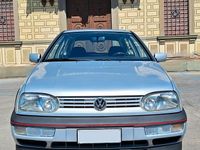 Usata VW Golf III GT 100 CV (73 kW) 1996 Blu Berlina