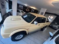 Usata Mitsubishi L200 100 CV (73 kW) 2000 Beige Pick-up