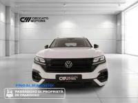 Usata VW Touareg Atmosphere 231 CV (169 kW) 2023 Bianco SUV