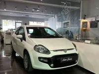 Usata Fiat Punto Evo S 69 CV (50 kW) 2011 Bianco Utilitaria