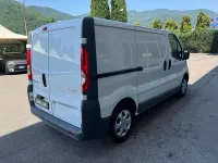Usata Renault Trafic 114 CV (83 kW) 2012 Bianco Monovolume