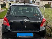 Usata Toyota Yaris Sol 69 CV (50 kW) 2007 Nero Utilitaria