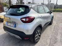 Usata Renault Captur 90 CV (66 kW) 2018 Argento SUV