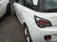 Usata Opel Adam 69 CV (50 kW) 2013 Bianco Utilitaria