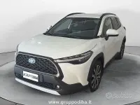 Usata Toyota Corolla Cross Trend 199 CV (146 kW) 2022 Bianco SUV