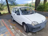 Usata Fiat 600 54 CV (39 kW) 2005 Bianco Utilitaria