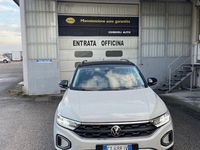 Usata VW T-Roc 110 CV (80 kW) 2024 Beige SUV