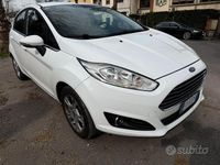 Usata Ford Fiesta Titanium 95 CV (69 kW) 2016 Bianco Berlina