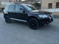 Usata VW Touareg 174 CV (127 kW) 2008 Nero SUV