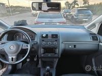 Usata VW Touran Highline 140 CV (102 kW) 2014 Grigio Monovolume