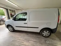 Usata Renault Kangoo 90 CV (66 kW) 2017 Bianco Monovolume