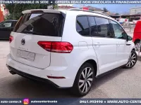 Usata VW Touran Executive 150 CV (110 kW) 2024 Bianco Monovolume