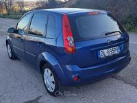 Usata Ford Fiesta 68 CV (50 kW) 2008 Blu Berlina