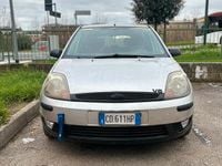 Usata Ford Fiesta 68 CV (50 kW) 2003 Grigio Utilitaria