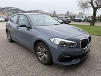 Usata BMW 118 Advantage 150 CV (110 kW) 2022 Blu/azzurro Utilitaria