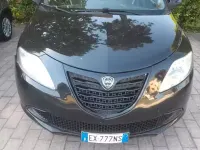 Usata Lancia Ypsilon 80 CV (58 kW) 2015 Nero Utilitaria