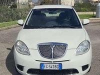 Usata Lancia Ypsilon 69 CV (50 kW) 2010 Bianco Utilitaria