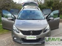 Usata Peugeot 2008 Allure 100 CV (73 kW) 2017 Marrone SUV