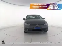 Usata VW Polo Life 80 CV (58 kW) 2024 5w smoky grey metallizzato Utilitaria