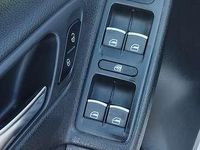 Usata VW Golf VI Comfortline 105 CV (77 kW) 2011 Bianco Utilitaria