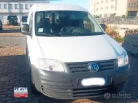 Usata VW Caddy 105 CV (77 kW) 2009 Bianco Monovolume