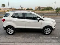 Usata Ford Ecosport Titanium 125 CV (91 kW) 2017 Bianco SUV