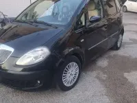 Usata Lancia Musa 95 CV (69 kW) 2006 Monovolume