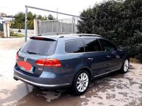Usata VW Passat 140 CV (102 kW) 2013 Grigio Station wagon