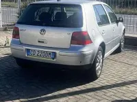 Usata VW Golf IV 105 CV (77 kW) 2003 Berlina