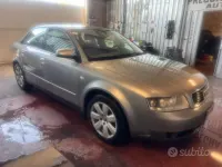 Usata Audi A4 131 CV (96 kW) 2003 Grigio Berlina