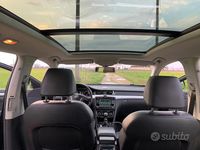 Usata Skoda Superb Elegance 140 CV (102 kW) 2013 Nero Station wagon