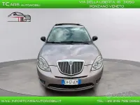 Usata Lancia Ypsilon 69 CV (50 kW) 2011 Viola Utilitaria